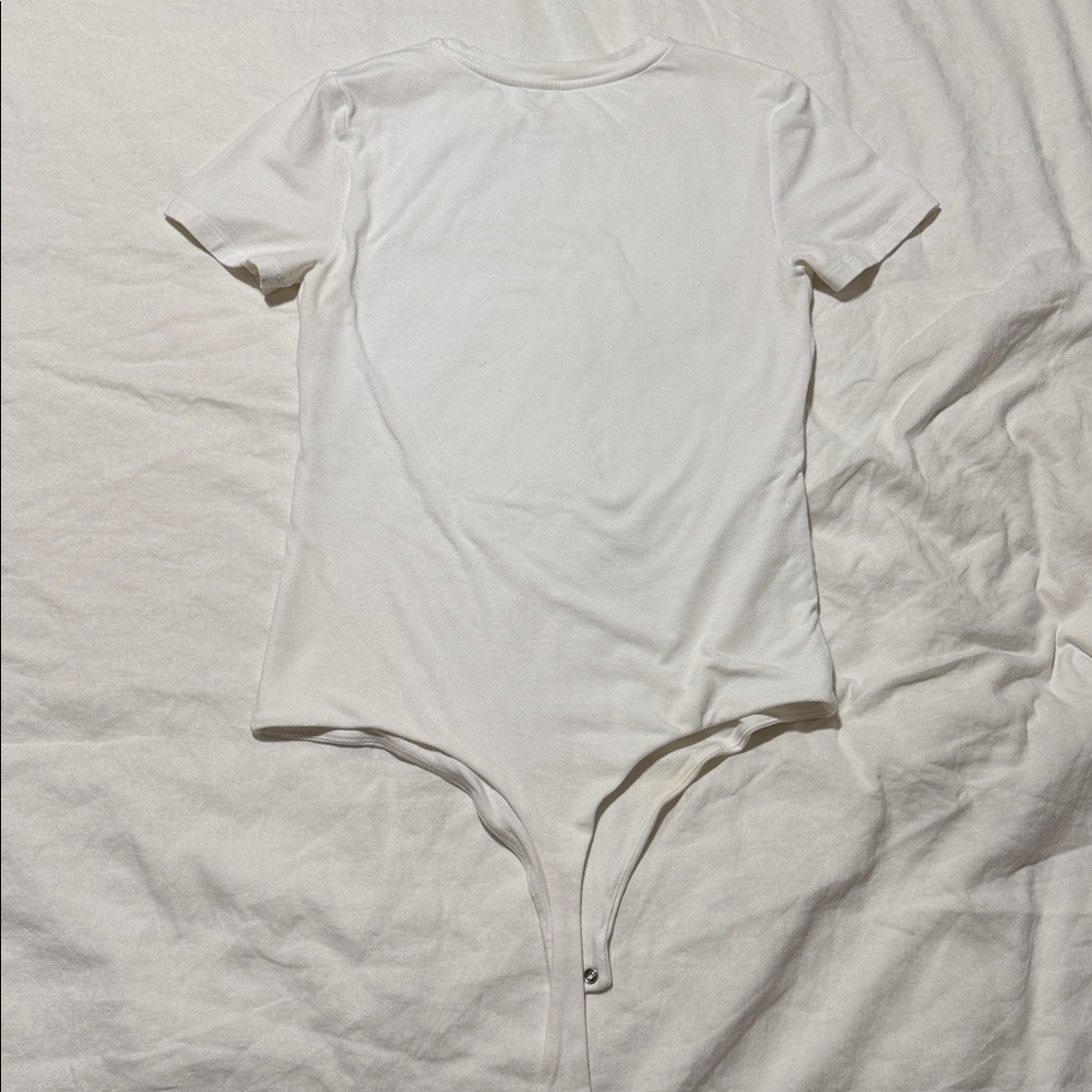 nuuds Short Sleeve Crewneck Bodysuit, White - Picture 4 of 6